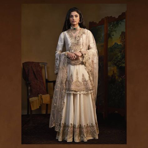 Rimple Harpreet Narula, Rimple Harpreet, White Sharara, Kurta And Sharara Set, Silk Sharara, Rimple And Harpreet Narula, Kurta With Sharara, Kurta And Sharara, Heavy Dresses