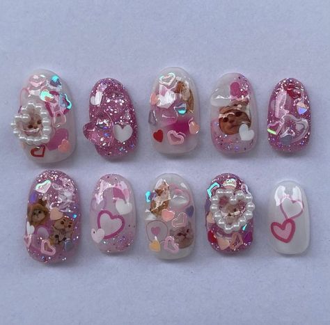 Confetti Nails, 2023 Pink, Colored Acrylic Nails, Hello Kitty Nails, Pretty Gel Nails, Really Cute Nails, Soft Nails, Cat Nails, Slime Asmr