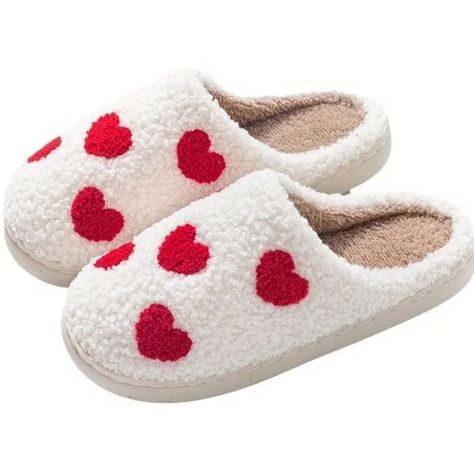 Heart Slippers, White Slippers, Bunny Slippers, Cartoons Love, Couple Cartoon, Bedroom Flooring, Girl Next Door, House Slippers, Heart Patterns