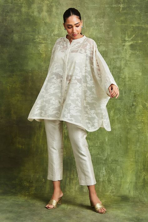 Shop for these amazing collections of Off White Banarasi Handwoven Jacquard Hajra Pattern Shirt Trouser Set For Women by Sue Mue online at Aza Fashions. Two Piece Outfits Pants Classy, Two Piece Outfits Pants, Co Ords Outfits, Indian Kurti Designs, Rich Fashion, Drape Pants, Fashion Logo Branding, Shirt Trouser, Lace Summer Dresses