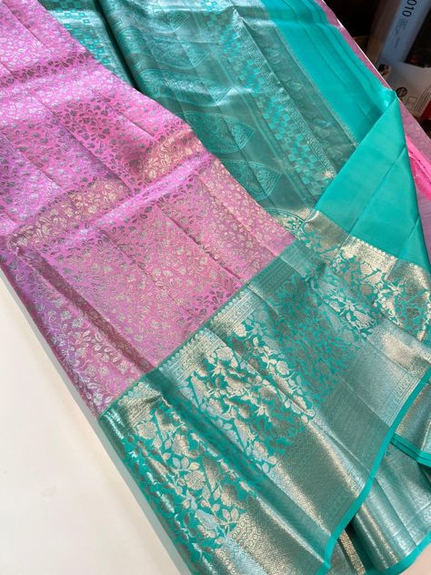 Magam Works, Saree Types, Traditional Saree Blouse Designs, Mirror Work Saree Blouse, Simple Frock, Blouse Tutorial, Engagement Dress For Bride, Mirror Work Saree, Saree Kanchipuram