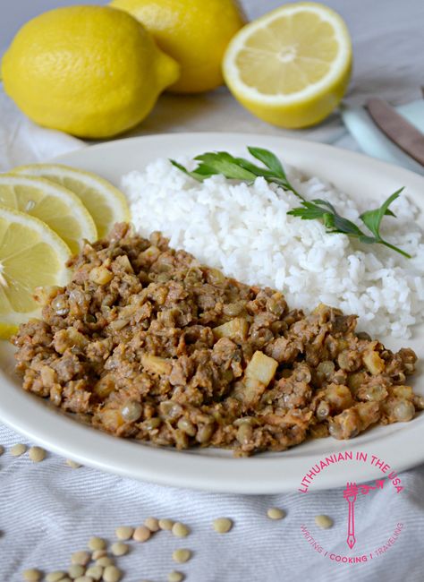 Lentil & Beef Stew Lentils Ground Beef, Lentils With Ground Beef, Ground Beef And Lentils Recipe, Peruvian Lentils, Lentil Beef Stew, Spanish Lentils, Beef And Lentil Stew, Beef Lentil Stew, Bacon Stew