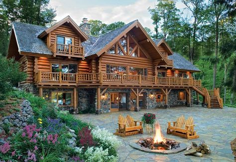 Beautiful log cabin home! Log Cabin Homes, Log Home, Cabins And Cottages, Cabin Life, Home Design Decor, Cabin Homes, Cabins In The Woods, Log Homes, Home Fashion