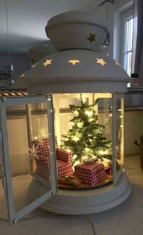 Christmas In Heaven Lantern Diy, Christmas Lantern Decor Ideas, Christmas Lantern Ideas, Christmas In Heaven Lantern, Lantern Christmas Decor, Lantern Ideas, Christmas Lantern, Christmas In Heaven, Front Porch Christmas Decor Ideas