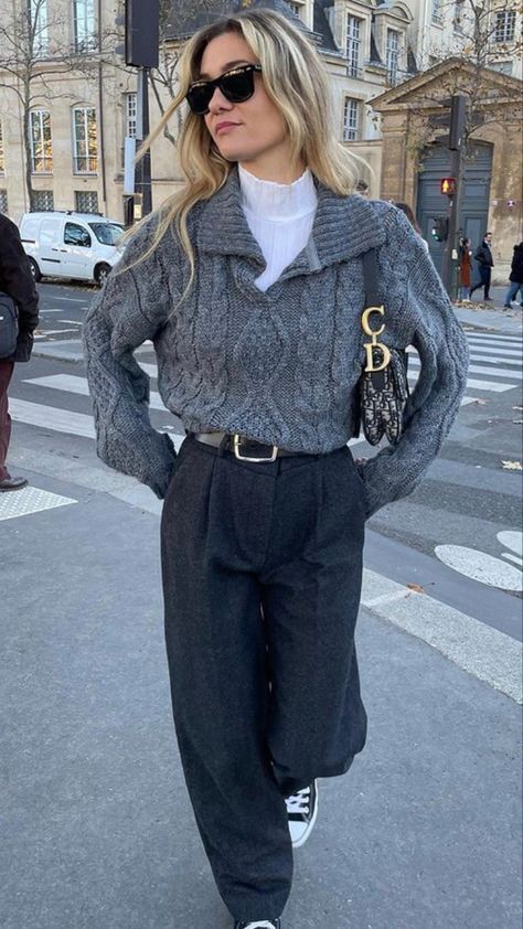 Grey Collared Sweater Outfit, Rainy Day Lunch Outfit, Sunday Lunch Outfit Winter, Lunch Outfits Winter, Rainy Day Party Outfit, Winter Date Night Outfit Cold Dressy, Lunch Party Outfit, Casual Lunch Outfit Winter, Sunday Chill Outfit