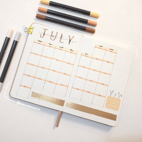 July Calendar Bullet Journal July Bullet Journal Calendar, Bullet Journal Calendar, Calendar Doodles, Bullet Journal August, Bullet Journal Minimalist, School Study Ideas, July Calendar, Calendar Journal, Bullet Journal Design Ideas