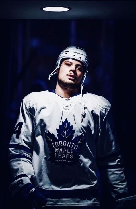 Toronto Maple Leafs Wallpaper, Maple Leafs Wallpaper, Wallpaper Toronto, Toronto Maple Leafs Logo, Auston Matthews, Hot Hockey Players, Toronto Maple, Toronto Maple Leafs, Maple Leafs