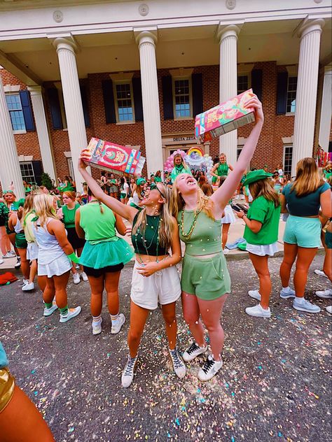 work week outfits, lucky me theme, alabama rush, bama rush, bama dz, delta zeta Lucky Sorority Theme, Lucky Me Sorority Theme, St Patrick’s Day Outfit College, Lucky To Be Bid Day Theme, Sorority Work Week Pictures, Lucky Charms Outfit, At Patrick’s Day Outfits College, Alabama Rush Week Outfits, Lucky Me Bid Day Theme