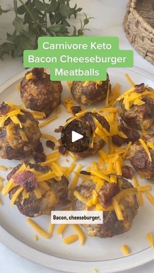 Nice To Meat You, Keto Meatballs, Animal Based, Meatball Recipe, Mini Burgers, Carnivore Diet, Bacon Cheeseburger, Keto Cookbook, Bacon Recipes