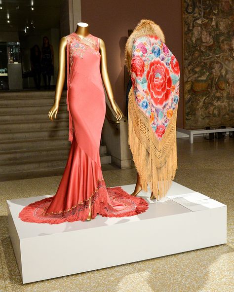 The Met Costume Institute Exhibit Spring 2015 | POPSUGAR Fashion Dior Archive, China: Through The Looking Glass Met Gala, Bird Inspired Fashion Haute Couture, Spring Costume, Guo Pei Spring Summer 2016, John Galliano Pink Dress, Fashion Exhibition, Runway Gowns, John Galliano Fall 2007 Ready-to-wear