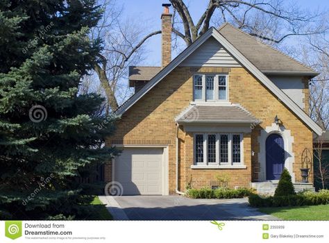 GREY Blonde Brick House, Exterior Trim Colors, Yellow Exterior House Colors, Yellow Brick House Exterior, Blonde Brick, Yellow Brick House, Yellow Brick Houses, Brick House Colors, Victorian House Colors