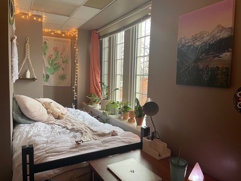 University Dorm Room, University Dorm, University Dorms, Vanderbilt University, Dorm Room, University, Dorm Rooms