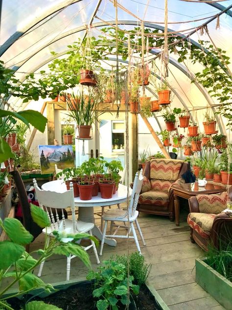 Greenhouse Backyard, Backyard Planting, Dream Greenhouse, Tunnel Greenhouse, Diy Greenhouse Plans, Home Nails, Modern Barndominium, Nails Home, Greenhouse Shed