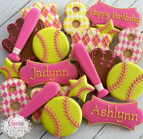 Softball Birthday Cakes, Softball Party Decorations, Softball Cupcakes, Softball Cookies, Happy Birthday Cookies, Softball Birthday Parties, Softball Birthday, Baseball Cookies, Sports Themed Cakes