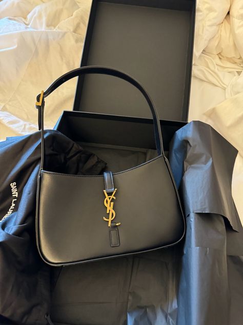 LE 5À 7 MINI IN SMOOTH LEATHER black shoulder bag Ysl Bag Le 5 A 7, Ysl 5 A 7, Ysl Mini Bag, Ysl Shoulder Bag, Bags Aesthetic, Fashion 2024, Black Bag, Designer Bags, Ysl Bag