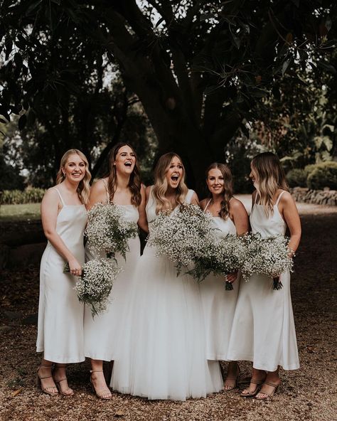 h y g g e on Instagram: “The wedding blooms 🌼 Complimenting the overall decor, the style of the dress or suit, but also something to keep your hands busy so they…” Long Dress Wedding, Style Sleeveless Dress, Wedding Dress Bridesmaid, Spaghetti Dress, Midi Bridesmaid Dress, White Bridesmaid, Custom Bridesmaid Dress, Bridesmaid Inspiration, White Bridesmaid Dresses