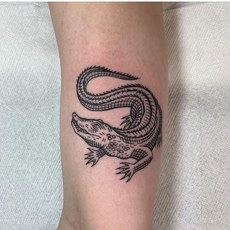 Crosshatch Tattoo, Croc Tattoo, Crocodile Tattoos, Alligator Tattoos, Alligator Tattoo, Crocodile Tattoo, Etching Tattoo, Traditional Tattoo Designs, Diy Tattoo