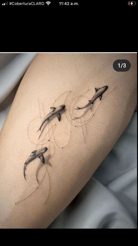 Underwater Shark Tattoo, Tattoos About Nature, Freediving Tattoo, Underwater Tattoo Design, Humpback Whale Tattoo, Hai Tattoo, Underwater Tattoo, Tatoo 3d, Around Arm Tattoo