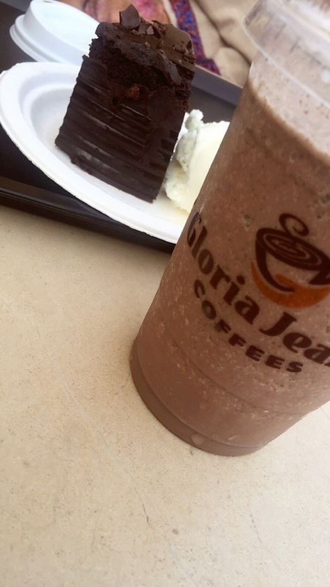 Gloria jeans ☕️ Gloria Jeans Coffee, Gloria Jeans, Cookie Dough Cafe, Baking Ingredients, Cookie Dough, Food Lover, Dough, Cafe, Baking