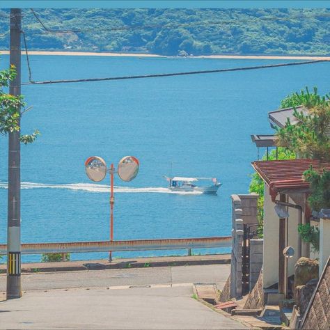 Credits to the rightful owner. დ𝐓𝐀𝐆𝐒: #onomichi #japan Blue Japanese Aesthetic, Onomichi Japan, Blue Scenery, Summer Gif, Summer Japan, Japan Beach, Japanese Summer, Japan Summer, Building Photography