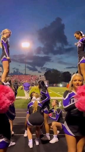 Cheer Flexibility, Cheer Moves, Cheerleading Videos, Cool Cheer Stunts, Cheer Dance Routines, Tumbling Cheer, Cheer Hacks, Sideline Cheer, Youth Cheer