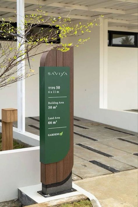 Wood Signage Design Outdoor, Exterior Signage Design Entrance, Wayfinding Signage Design Outdoor, Wood Signage Design, Sign Design Outdoor, Sign System Design, Signage Design Exterior, Pylon Signage Design, Signage Design Outdoor