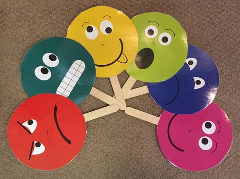 Songs, rhymes, flannel boards, and props for a Feelings/Emotions theme storytime kit. Activities On Emotions For Preschoolers, Feelings Board Preschool, Preschool Feelings Theme, Emotions Board, Feelings And Emotions Art Preschool, Feelings Theme For Toddlers, Feelings Crafts For Kids, My Emotions Preschool Activities, Feelings Board