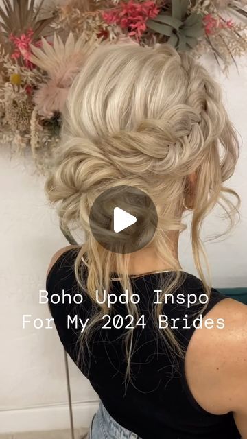 Sara Lopez on Instagram: "Boho Updo Inspo 🤍 Happy Friday! Hope everyone has an awesome weekend! . . . #updo #hairstyle #hairstylist #wedding #bride #bridetobe #weddinghair #bridalhair #messyupdo #sexyupdo" Boho Bride Updo, Lily Meola, Boho Updo Hairstyles, Boho Updo, Bride Updo, Messy Updo, Updo Hairstyle, Boho Bride, Wedding Things