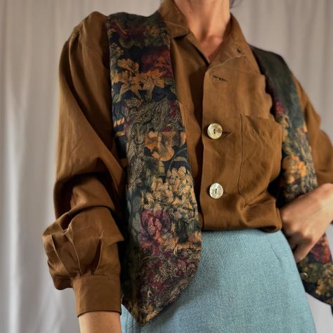 SOLD Chocolate silk blouse 80’s pure silk blouse with large abalone buttons. Excellent vintage condition, in the color of the season. Perfect staple for fall. Labeled medium 36 shipped Shoulder 19.5” Ptp 21” Sleeve 22” Length 26” Comment, dm, or link in bio Vintage Silk Shirt Outfit, Silk Shirt Outfit, Silk Shirt, Vintage Silk, Silk Blouse, Pure Silk, Shirt Outfit, Link In Bio, Silk