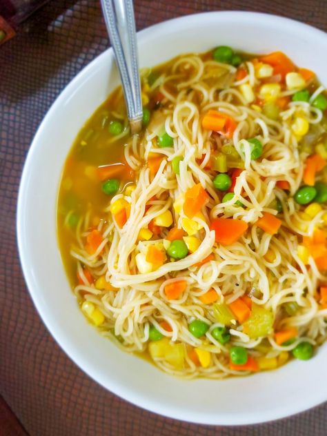 20-Minute Meal: Vegetable Ramen Noodle Soup - Strong.Bold.Healthy. Vegetable Noodle Soup Vegetarian, Ramen Noodle Dishes Simple, Simple Ramen Soup Recipes, Ramen Vegetable Soup, Knorr Chicken Ramen Noodle Soup, Spaghetti Noodle Soup Recipes, Ramen Noodle Soup Recipes Chicken, Ramen Noodle Recipes Soup Vegetarian, Top Ramen Soup Recipes