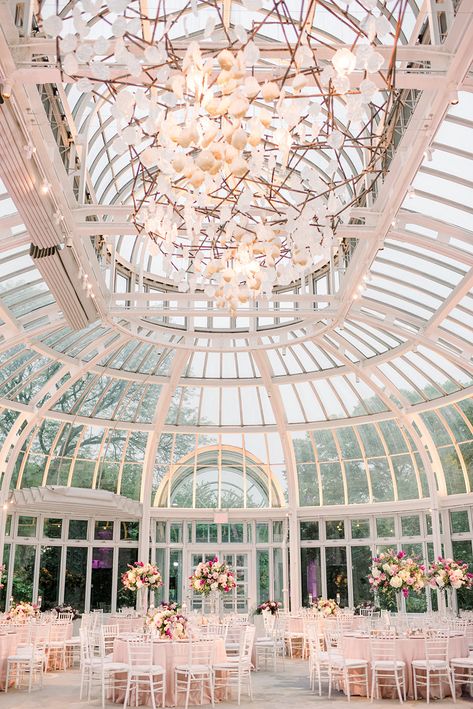 The Palm House at Brooklyn Botanic Garden Wedding That Barely Beat The Rain Brooklyn Botanical Garden Wedding, Botanic Garden Wedding, Brooklyn Botanical Garden, Brooklyn Botanic Garden, Unique Wedding Venue, Palm House, Cottage Rose, Botanical Gardens Wedding, Greenhouse Wedding