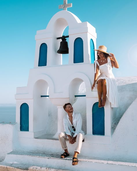 Santorini Fashion, Greece Vacation Outfit, Santorini Outfit, Grecia Santorini, I Got Engaged, Santorini Grecia, Santorini Photographer, Greece Pictures, Greek Vacation