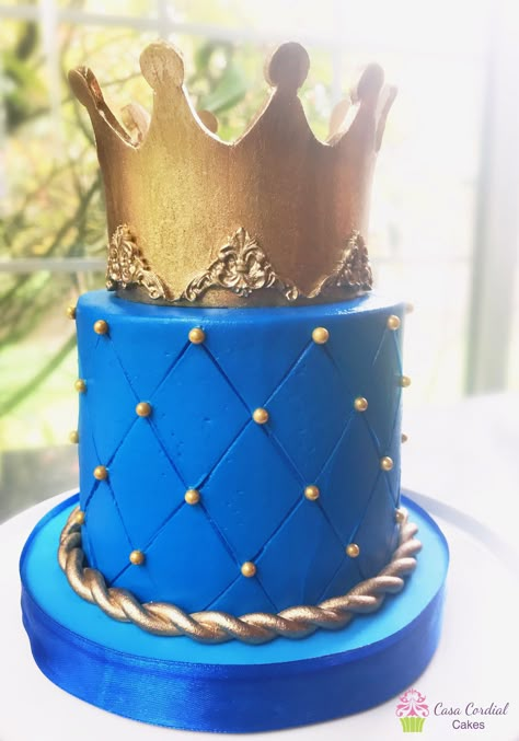 Royal Prince Cake Royal Theme Cake, Royal Cake Design, Prince Theme Cake, Royal Prince Cake, Prince Themed Birthday Party, Queen Birthday Cake, Prince Baby Shower Cake, Royal Prince Birthday Party, Prince Cake