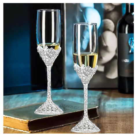 Personalized champagne flutes