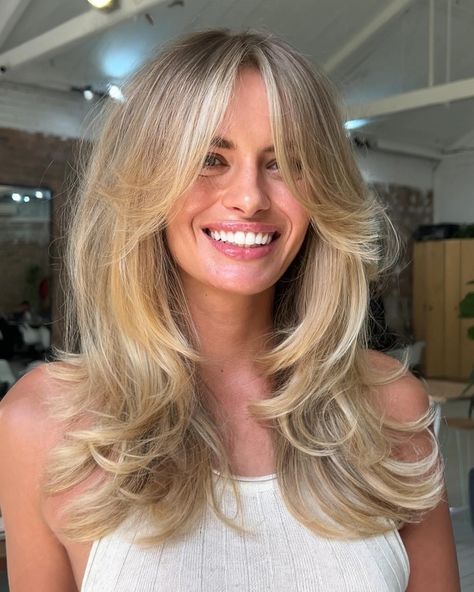 JAMES PLAIN HAIR | Sunny blonde and layered shape for @_evelyn_rose ❤️‍🔥Video of how I created this look coming soon! @_edwardsandco @originalmineral… | Instagram Lucy Tell Me Lies Hair, Keaton Oaks, Fun Haircuts For Women, Blake Lively Hair Color, Blonde Hair With Layers, Warm Golden Blonde Hair, Sunny Blonde, Blake Lively Hair, Evelyn Rose