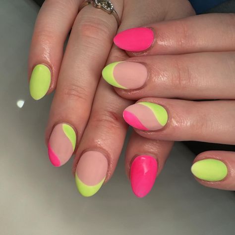 “Neon light 🩷💚” Acrylic fullset Short almond shaped Designed with gel . . #nails #nailsofinstagram #nailart #nails💅 #nailinspo #nailsdesign #nailsart #nailpolish #nailswag #nailaddict #nailsbyphiana #stylishnails #trendynails #nailsnailsnails #nailsdesign #nailsinspo#dippowdernails #acrylicnails Neon Nails Gel Short, Neon Nails Gel, Nails Gel Short, Short Almond, Almond Shaped, Neon Nails, Nails Gel, Trendy Nails, Swag Nails