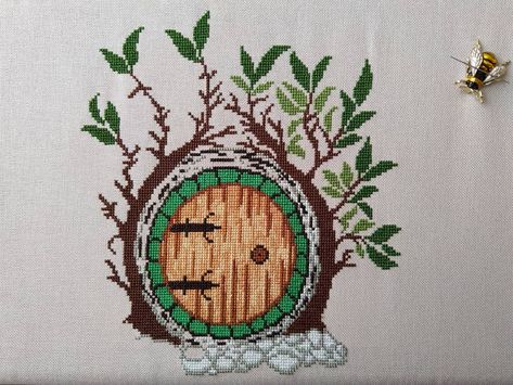 Hobbit Hole Embroidery, Door Embroidery, Hole Embroidery, Hole In The Ground, Hobbit Door, Hobbit Hole, Embroidery Pattern, The Hobbit, Embroidery Patterns