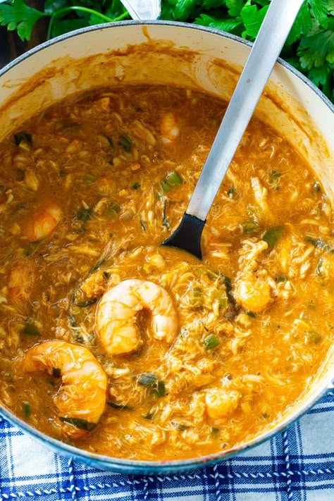 Crab Etouffee, Crab And Shrimp Recipe, Etouffee Recipe, Shrimp Etouffee, Crab And Shrimp, Spicy Southern Kitchen, Crab Dishes, Cajun Dishes, Shrimp Recipes For Dinner