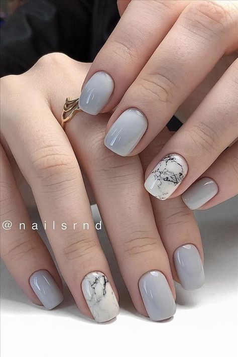 Nail Zhelish, Sqaure Nails, Grey Gel Nails, Rhinestones Nails, Spring Nails 2020, Grey Nail Art, Grey Nail Designs, Semi Permanente, Short Square Nails