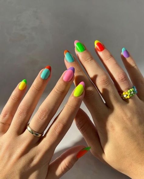 Summer Nails 2024: Explore the Season's Top Trends & Bold Designs Emerald Nails, Vacation Nails, Trendy Nail Design, Nail Designs Spring, Nail Art Summer, Cool Nail Designs, Nail Designs Summer, Cool Nail Art, Nail Trends