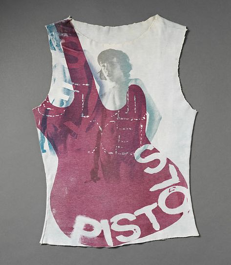 Vivienne Westwood T Shirt, Vivienne Westwood Fashion, 90s Fashion Grunge, Screen Printing Designs, Metropolitan Museum Of Art, Metropolitan Museum, Grunge Fashion, Museum Of Art, Vivienne Westwood