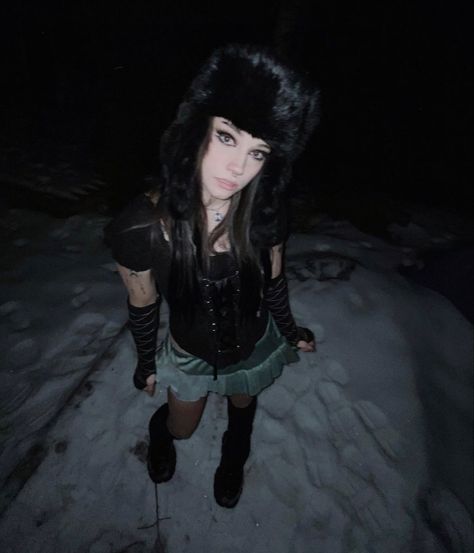 Russian Goth, Winter Fairy Grunge, Slavic Beauty, Slavic Doll Winter, Snow Goth Aesthetic, Winter Emo Outfits, Snowy Grunge Aesthetic, Kendall Jenner Swimsuit, Snow Bunny Outfit