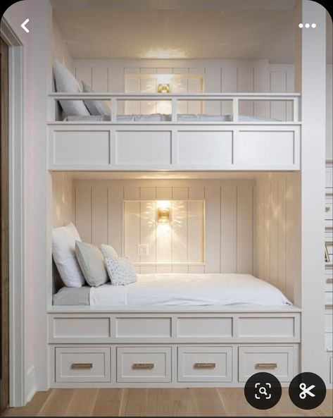 Bunk Beds For Girls Room, Bunk Beds Small Room, Bunk Room Ideas, Space Saving Bunk Bed, Bunk Bed Ideas, Bunk Bed Room, Bed For Girls Room, Girls Bunk Beds, Bunk Bed Rooms