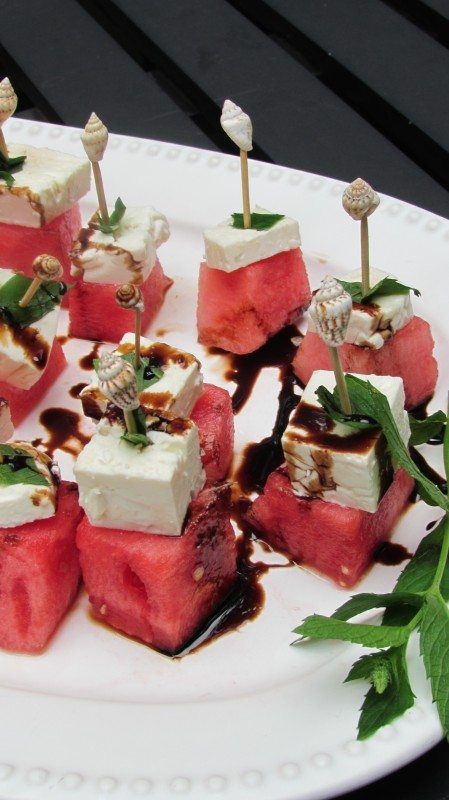 Feta Appetizer, Salmon Sliders, Coastal Cocktail, Watermelon Hacks, Feta Bites, Party Canapes, Yummy Summer Cocktails, Nibbles For Party, Easy Summer Cocktails