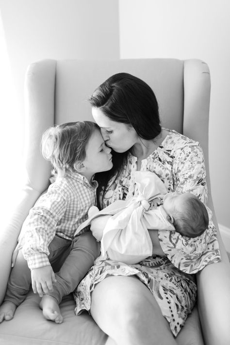 Newborn Photos With Grandma, Family Of 4 Newborn Photos, 2 Under 2 Pictures, 2 Under 2 Newborn Pictures, Newborn Pictures With Family, Casual Newborn Photos Family Pics, In Home Newborn Photos With Siblings, Home Newborn Pictures Siblings, Baby Girl Newborn Family Shoot