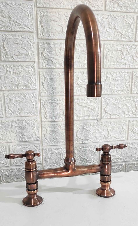 Kitchen sink plumbing