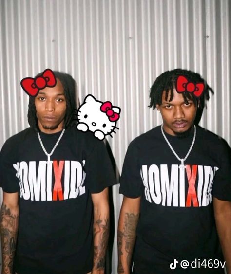 homixide gang as hello kitty Homixide Gang Icon, Y2k Baddie Aesthetic, Cross Tattoo Neck, Rapper Aesthetic, Tattoo Neck, Uk Rap, Underground Rappers, Gangsta Style, Best Rapper Alive