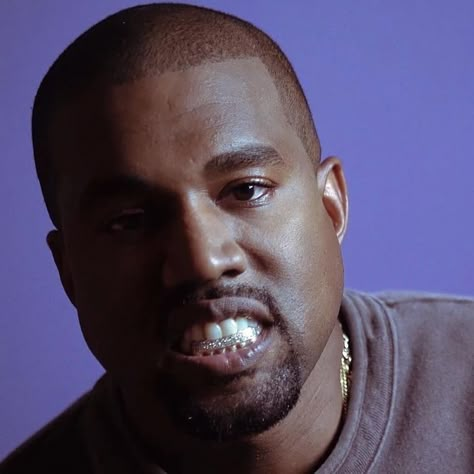 Kanye West Pfp, Kaye West, Kanye West Photo, Kanye West Wallpaper, New Kanye, Gay Fish, 3 Face, Photoshop Pics, Dark And Twisted