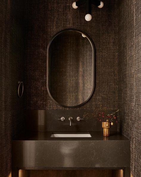 Interior design • Instagram Dark Wc, Hotel Bathroom Design, Boutique Bathroom, Interior Design Instagram, Bathroom Dimensions, Restroom Design, Home Making, Vintage Bathrooms, Park City Utah