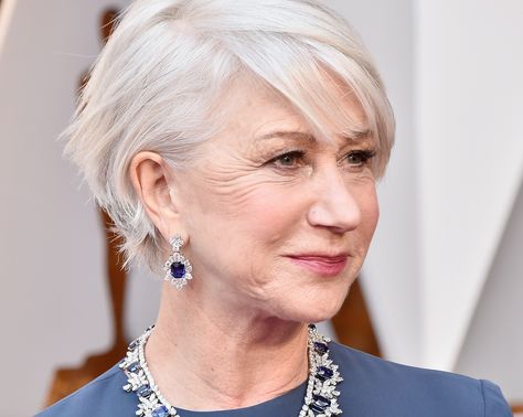 Helen Mirren's Ageless Secret: Eyebrow Tattoos - NewBeauty Helen Mirren Hair, Type 4 Hairstyles, Helen Mirren Style, Color Eyebrows, Helen Miren, Ruby Hair, Hair Dressers, 4 Hairstyles, Lip Tips